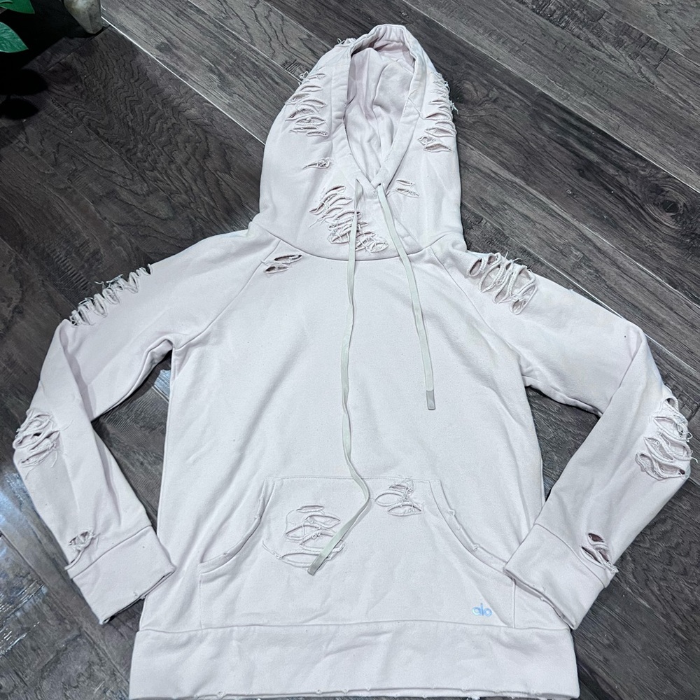 New without tags Alo pink hoodie.